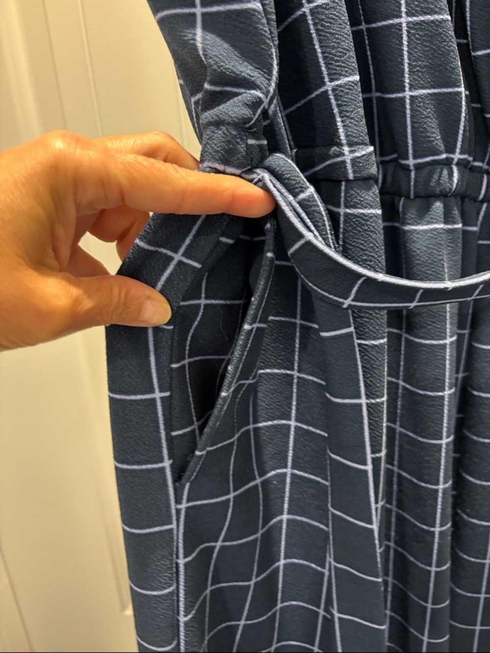 LuLaRoe Karen Jumpsuit 2XL Blue White Flattering - Picture 5 of 9
